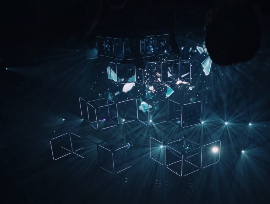 AI capabilities are growing faster than hardware: Can decentralisation close the gap?